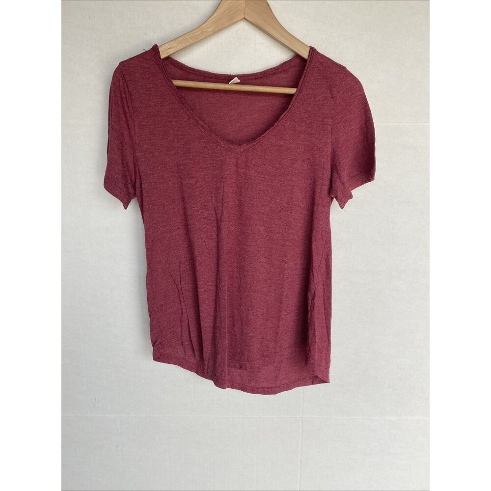 BP NORDSTROMS WOMEN’S SHORT SLEEVE V-NECK T-SHIRT MAROON SMALL S